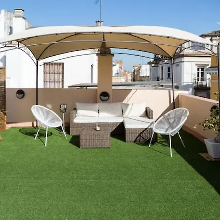 Esse ático. Precioso ático Con Terraza En Pleno Centro Apartamento *